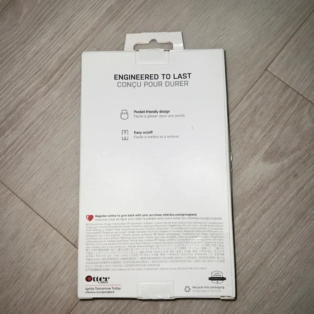 ‎Otter Box Clearly Protected iPhone 12 Pro Max